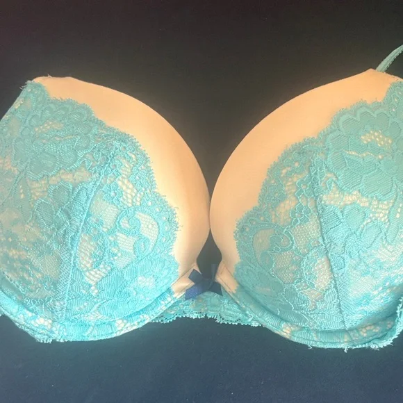 Victoria's Secret Lace Push-Up Bra Set in Hot Pink, Turquoise & Beige - Picture 5 of 10